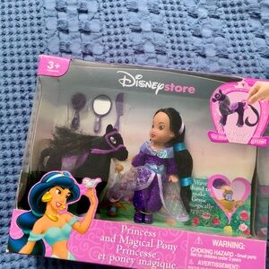 Disney Store Princess and Pony Set - Princess Jasmine